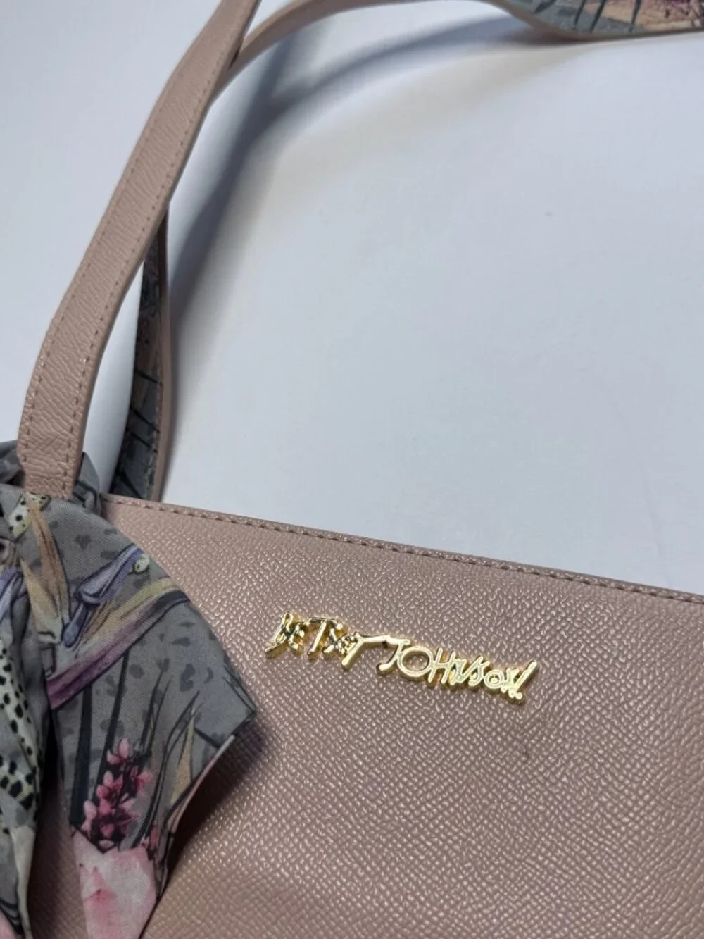 Betsey Johnson Pink Zaria Tote Shoulder Bag Purse & Wristlet Floral Faux Leather